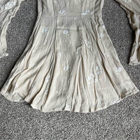 Free People Jasmine Embroidered Bell Sleeve Cream Mini Boho Dress, Size 2 - Picture 11 of 11